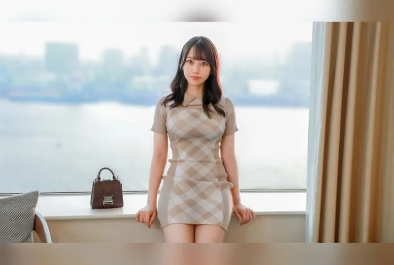 [SIRO-5611] “Curvy Beauty Saves the World♪ At 23, She Has a Perfect Erotic Body!? Enjoy the Sensuality Unfolding from Her Refined Figure Tonight!! [Debut] AV Application Online → AV Experience Shoot 2490”