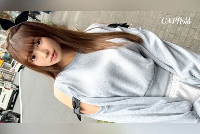 [326FCT-192] My Girlfriend I Met at University is Way Too Sexy. She’s Sweet and Gentle, but Surprisingly More Eager Than Me. A Hidden Horny Side!