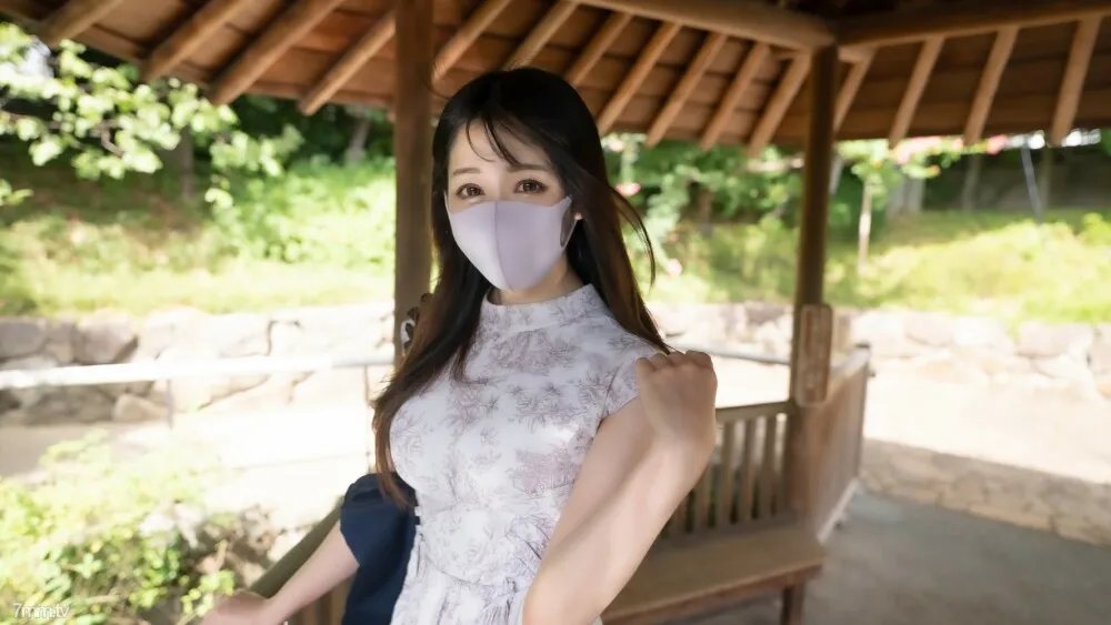 FC2-PPV-3087347 First shoot!  - Limited number [Uncensored] Cinema style!  - A female college student who is the most beautiful and neat and attractive female college student who met at the beach in the summer and her first time.  - It was a beautifu...