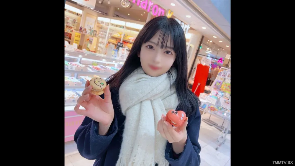 FC2-PPV-3232393 First shooting / appearance!  - !  - Today only 2980pt!  - !  - Born to be loved by the heroine beauty, the perverted desire of an actress, etc.... another face of an adolescent girl who is hidden behind a neat and straight smile.  - ...