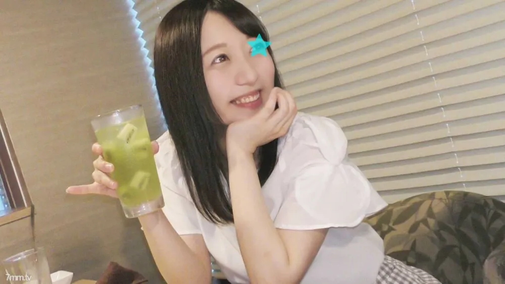 FC2-PPV-1447403 Orgy on the way home from work  Receptionist of a major cosmetics manufacturer OL x 2 friends office workers & 1 friend's colleague fc2 limited full version  High quality