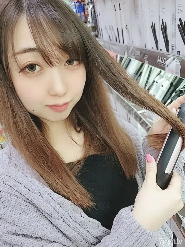 FC2-PPV-2979694 Total of 4 episodes 250 minutes!! One week only 3480 → 4980 [Uncensored/Exposed face/Punishment] Punishment of 10 shots in a row for a single mom who repeats cheating.  - The goodness of tightness is a first-class product and there is...