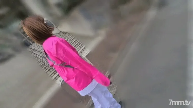 FC2-PPV-1664583 fc2-ppv 1664583 Until 1st 2480pt → 1980pt [Personal shooting] ● Catch a horny married woman who goes to the school lunch part and commit with other sticks.