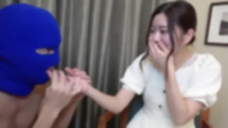 FC2-PPV-4352000 A beautiful, soothing and intelligent woman attending medical school. Proof that the higher the student's academic ability, the more likely they are to have explosive sexual desires! A future female doctor in a white coat gets creampi