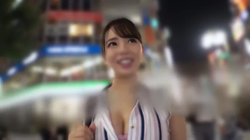 FC2-PPV-4799286 Bonus included  *The legendary hostess appears. A voluptuous, busty beauty gives a lewd titjob with oil and a slippery, oily play. She writhes in pleasure as she is fucked by a huge cock, resulting in a massive squirting orgasm!