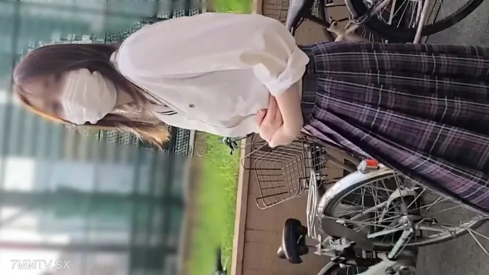 FC2-PPV-3256622 Individual  "True misconduct, I'm disgusted..." Some female current JK I self-ejaculate rare viewing frequency. A large amount of ejaculation is a refreshing woman's heartless pursuit, feeling regret and grief.