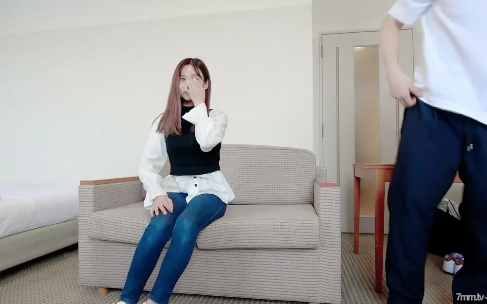 FC2-PPV-3127778 "Secret part-time job when lunch work is off"