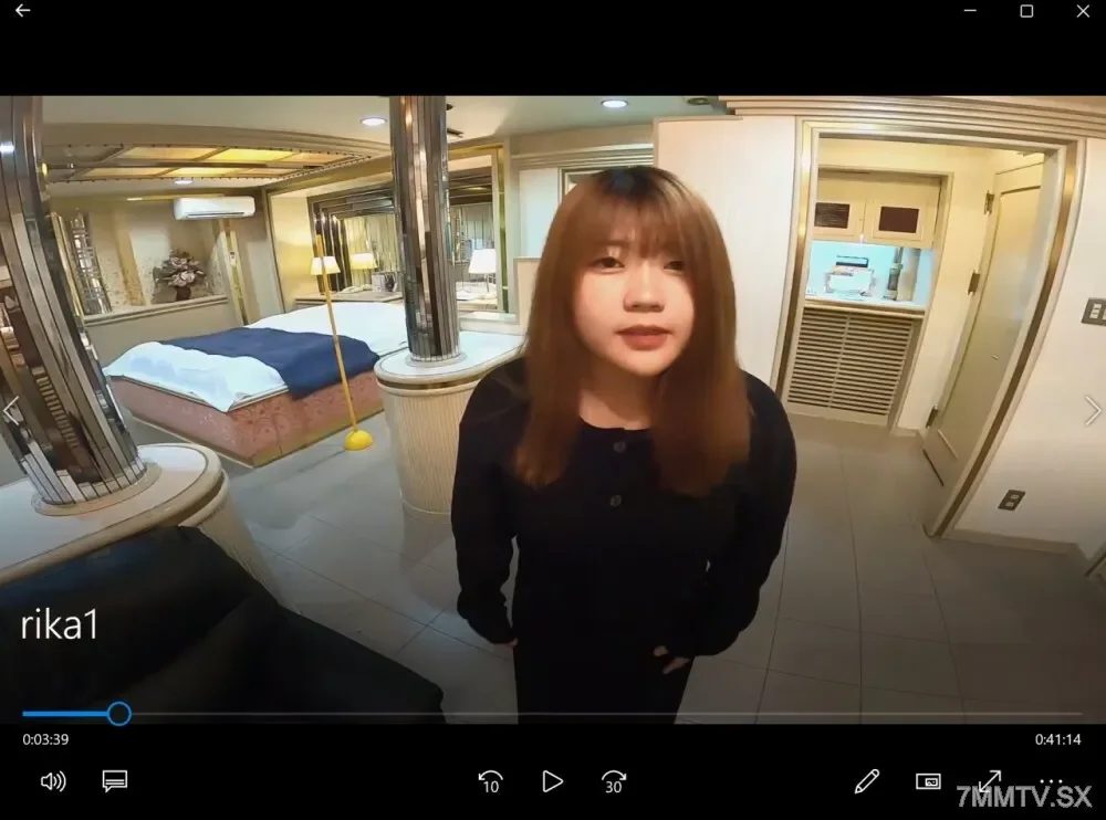 FC2-PPV-4528603 Rika -Chan  19 years old/Large**/C cup  ❤I think of it as erotic, but it's a unique toy and sexual activity. A strange story The second mirror head of a strange story!