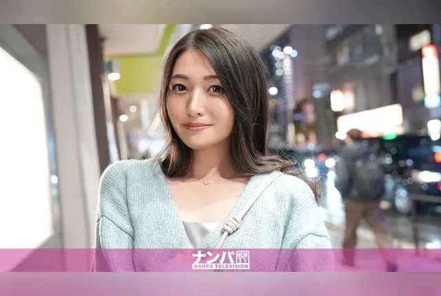 [200GANA-3228] Pure Older Sister’s Wild Night at Shinjuku Izakaya: Intense Tongue-Kissing and Insatiable Oral Service Unleash Her Hidden Desires