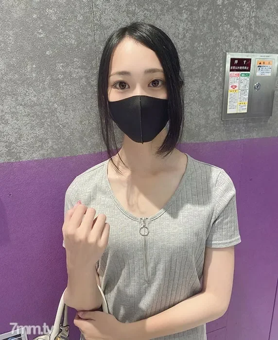 FC2-PPV-3113633 1 week only 2480 → 1480 A shy, fair-skinned, tall, slender girl whose hobby is running, tailored to her liking.