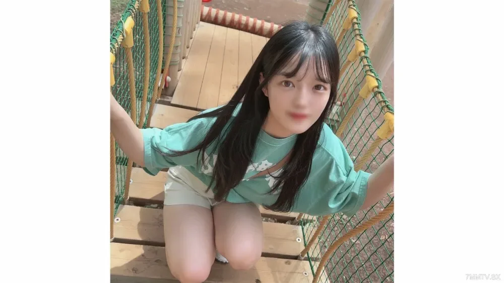 FC2-PPV-4497284 First shoot/look! Limited to 3 days! Research on a certain university dance circle, this is a university dancer who is currently studying hard! Yes, during the period of abstinence before the competition, she still managed to be seduc...