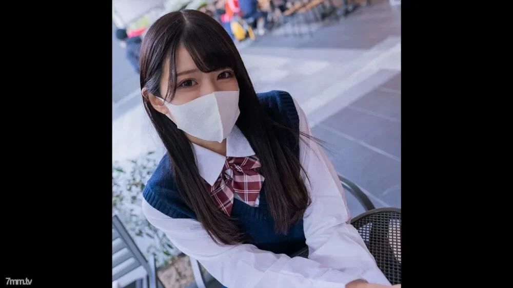 FC2-PPV-2735462 New cinema style! !! Uncensored  Limited number! A small devil girl like an angel who captivates me ... Forbidden vaginal cum shot to a beautiful girl who gets drunk with pleasure so that her brain melts during rich time and graduates...