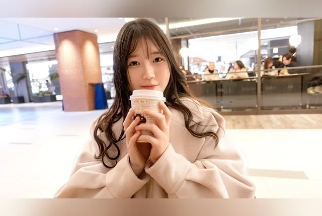 [SIRO-5486] A lively girl working at an Asakusa souvenir shop applies! She seems serious and straightforward but turns out to have an ultra-sensitive body, climaxing heavily just from nipple stimulation, leading to a flood of squirting! [First-time s...