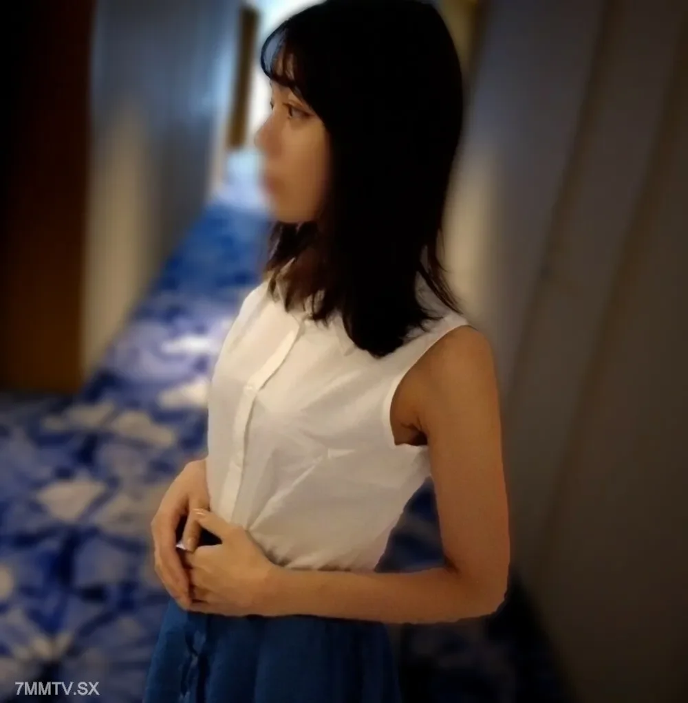 FC2-PPV-3928224 Sexy and half-beautiful  Ai Riku  27 years old , a medical worker, is played to semen, and her sensitivity has exploded. Public mark on high tide