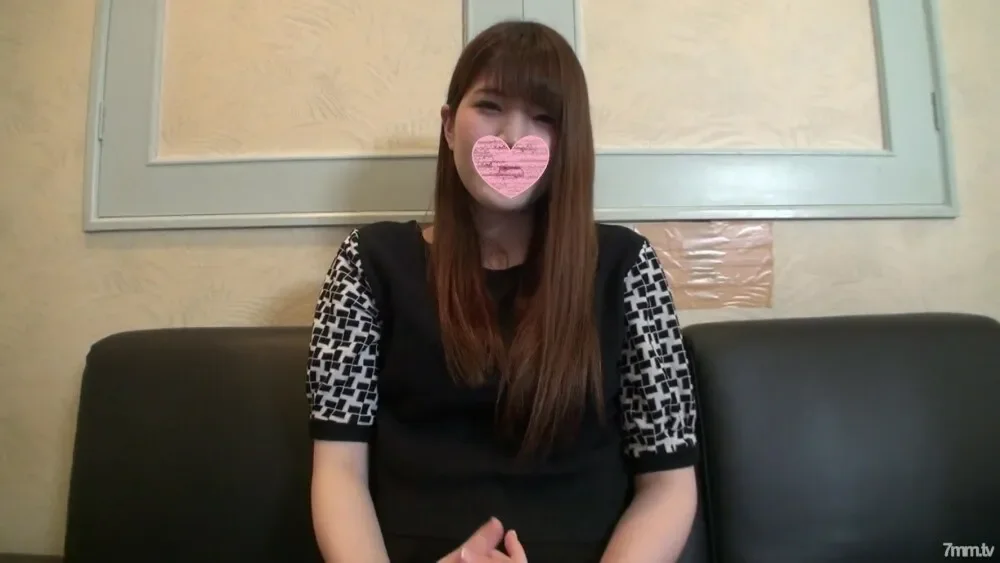 FC2-PPV-1163462 ☆ First shot ☆ Complete appearance ☆ Tall active JD beauty was secretly disturbed by Papa Katsu  ?  During job hunting ♪ With benefits