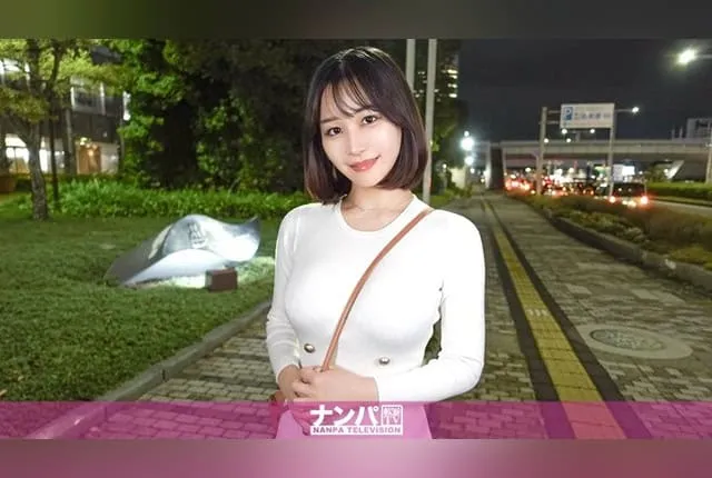 [200GANA-3186] Serious pickup, first shoot. 2151 “Niagara squirting that pierces the camera!” The cutest 24-year-old receptionist at a major beauty clinic with natural glamour, H-cup boobs, and a breathtakingly big butt! A pure slut unleashing squirt...