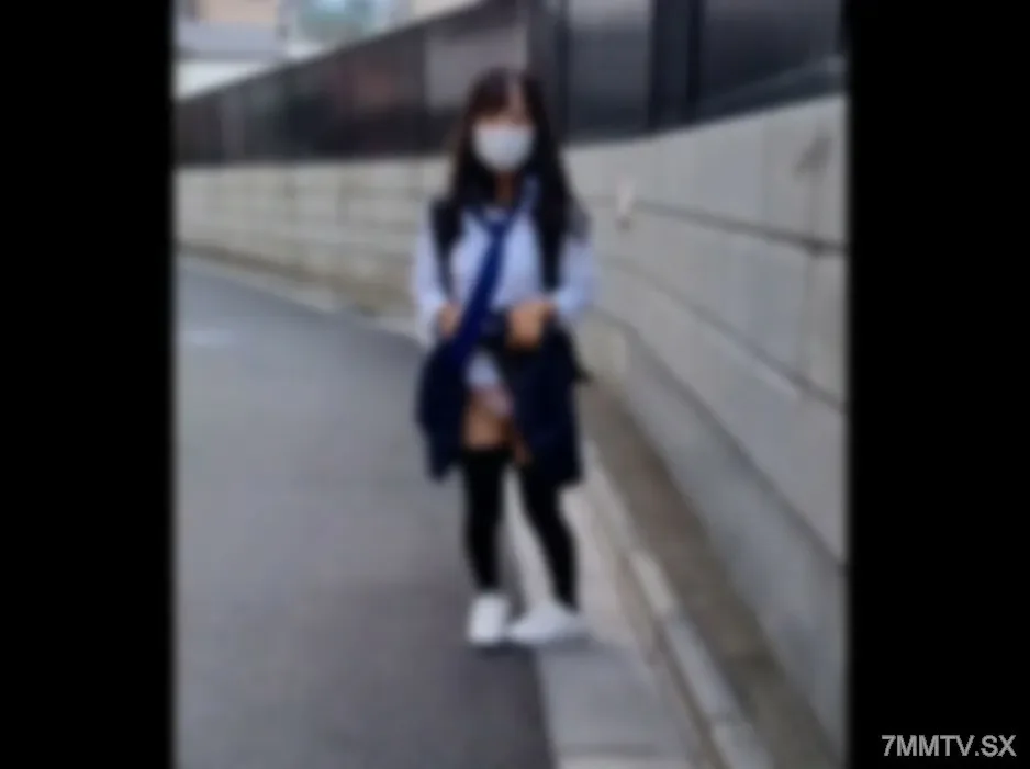 FC2-PPV-3198921 Individual  143 cm unborn J ○ who has just entered puberty. Innocent pure sesame who does not know adults is seeding a large amount of two shots.