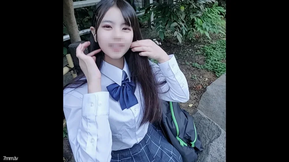 FC2-PPV-2439990 Limited number! !! Uncensored  Female students with big breasts continue to grow ... Adolescent girls ◯ Grab the raw Fcup and make vaginal cum shot! !!