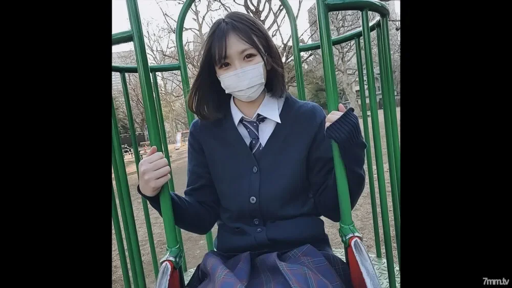 FC2-PPV-2654198 First shot! !! Limited number! Uncensored  Obscene fornication up to the curfew by bringing a student who seduces me into a closed room! !! The first vaginal cum shot to a girl student with hidden big tits who disturbs her uniform and...