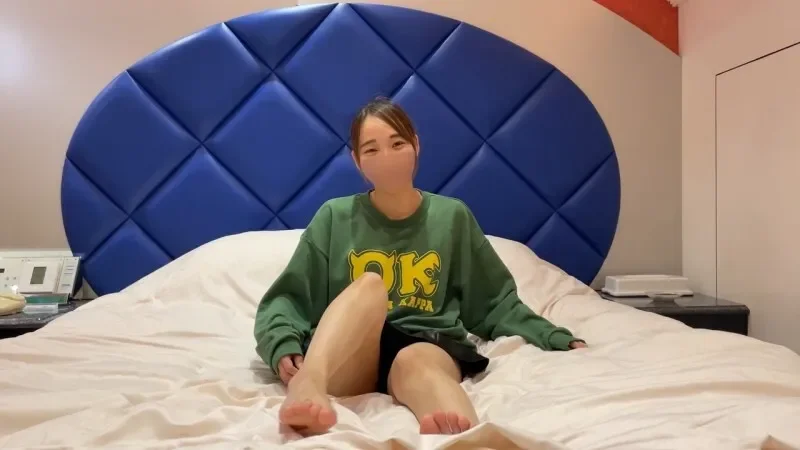 FC2-PPV-4777165 Face Revealed  A fashionable and beautiful nurse is back. She's addicted to the huge dildo vibrator and writhes in pleasure, but when a real cock is thrust into her, she loses all sense of reason and swallows it raw.