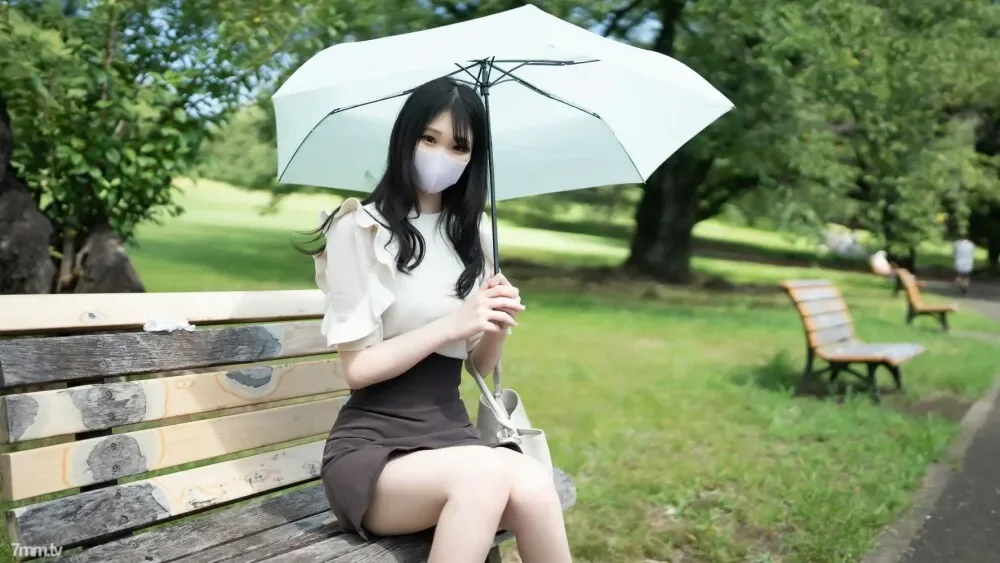 FC2-PPV-3082658 First shoot!  - !  - Limited number!  - [Uncensored] Cinema style!  - A female college student who is unfamiliar with men and is whitening and innocent... Twisting her beautiful buttocks and biting her pleasure, she cums many times an...