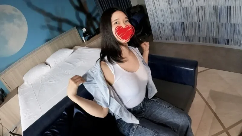 FC2-PPV-4782194 A tall, athletic girl whose hobby is bouldering ♡ She's shy but tries her hand at filming for the first time ☆ In the end, she succumbs to the pleasure and moans in a voice that sounds like she's about to cry ♡