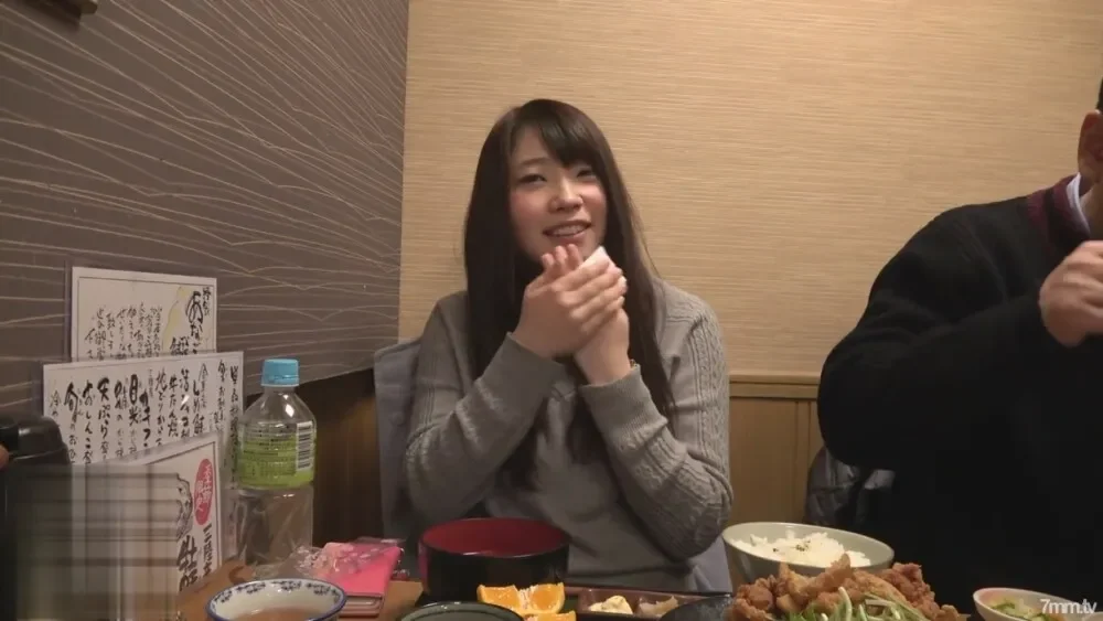 FC2-PPV-1576431 Uncensored, Amateur  19-year-old black-haired college student's adventure right after losing her virginity, challenges herself to 4P! Endures the pain and accepts multiple sperm in her vagina ♥