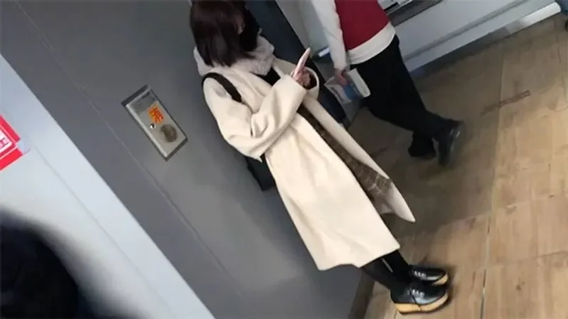 FC2-PPV-4793109 First 30 people get 500 yen off  Riko, 19 years old, 1, facial interview  13 . A plain college girl who grew up in a strict household gets a massive facial for her dream  055