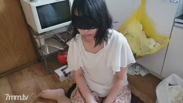 FC2-PPV-1176300 fc2-ppv 1176300 [Individual shooting] A married woman who was presented to her husband who could not repay the debt and became a body that felt like being vaginal cum shot by another stick