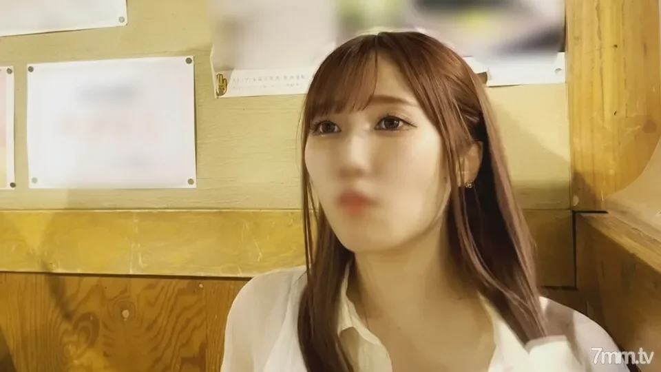 FC2-PPV-3008845 * Limited quantity * God times  S class! !! ☆ Over Idol ☆ Take out a fair-skinned gal  22  with a boyfriend → Raw sex at home ☆ Creampie & facial cumshots