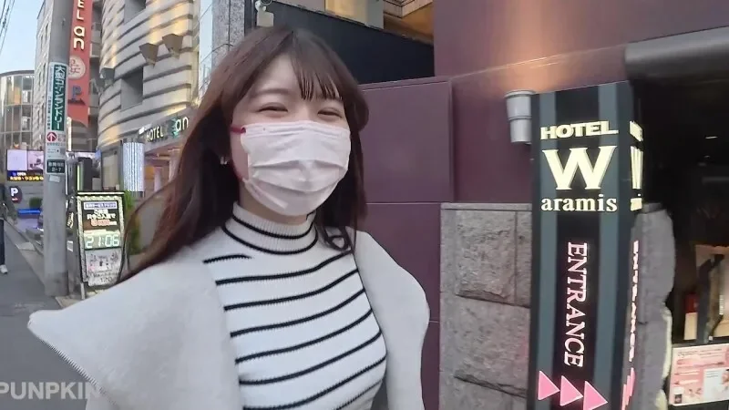 FC2-PPV-4761618 Latest work Personal shooting  I met a cute nurse, so I had sex with her without telling her boyfriend.