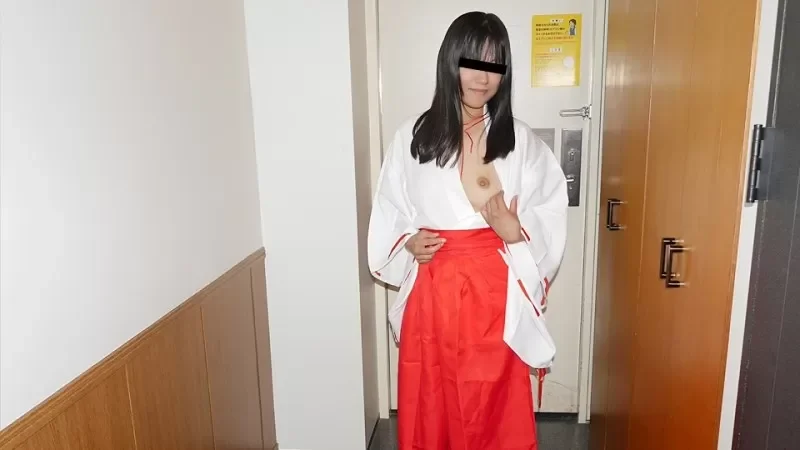 10musume-010720_01 When I called Deriheru, I came in a shrine maiden costume