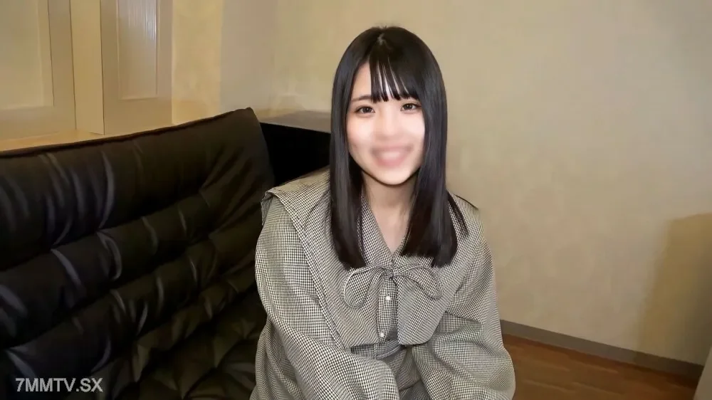 FC2-PPV-3601920 Kibun Shujito 390  A rare mirror head!與 Primitive Idol-like strange hobby! After a large amount of ejaculation to a cute squirrel，Ejaculation on the floor on the floor♡ *Bonus HD version