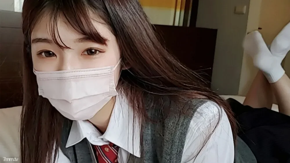 FC2-PPV-1871114 First shot! !! Limited number Uncensored  "I'm embarrassed by the teacher ..." An innocent student who is pleased with panting. Fornication class for boyfriend! Creampie twice! !!