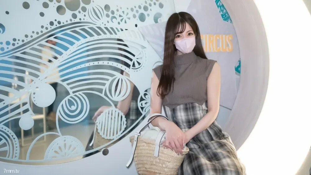 FC2-PPV-3113343 First shoot!  - !  - Limited number [Uncensored] Cinema style!  - Before the pretty girlfriend who I've been thinking about goes to study abroad... In the short time left in Japan, the body of a pure white beauty wrapped in whitening ...