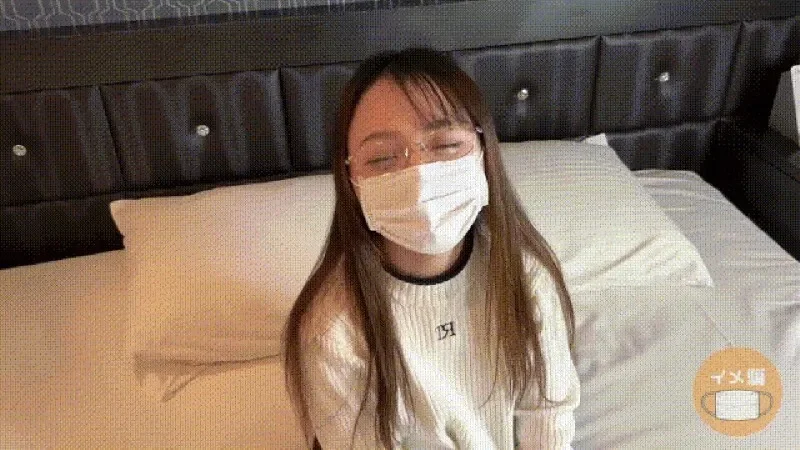 FC2-PPV-4802871 Limited Time & Quantity: 2000pt ⇒ 300pt  I Filmed My Client's New Graduate Employee Having Sex and Creampie Sex Super Value Pack