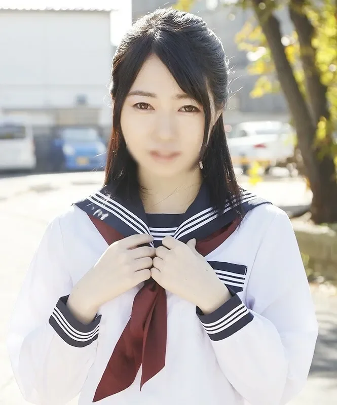 FC2-PPV-2873912 [Sailor uniform remote control] When I put on a remote control on the road to a neat and clean J-type on the way home, it crumbled and crumbled down [Individual shooting]