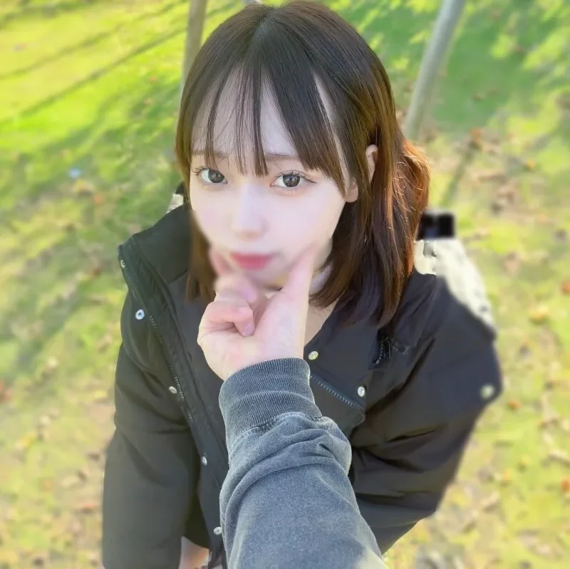 FC2-PPV-4671528 Nosaka  A local JD who looks like Nishino Nishino with a cute dialect. Despite her strong features, she is so sensitive that she squirts. I couldn't resist her easy-to-give-birth body and ended up in two insemination storms...