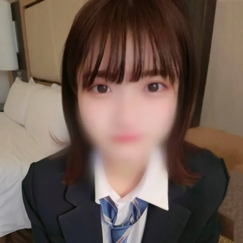 FC2-PPV-4799828 Shocking video  A secret date with a beautiful G-cup girl from the Sakamichi group! Irresponsible raw sex and creampie!