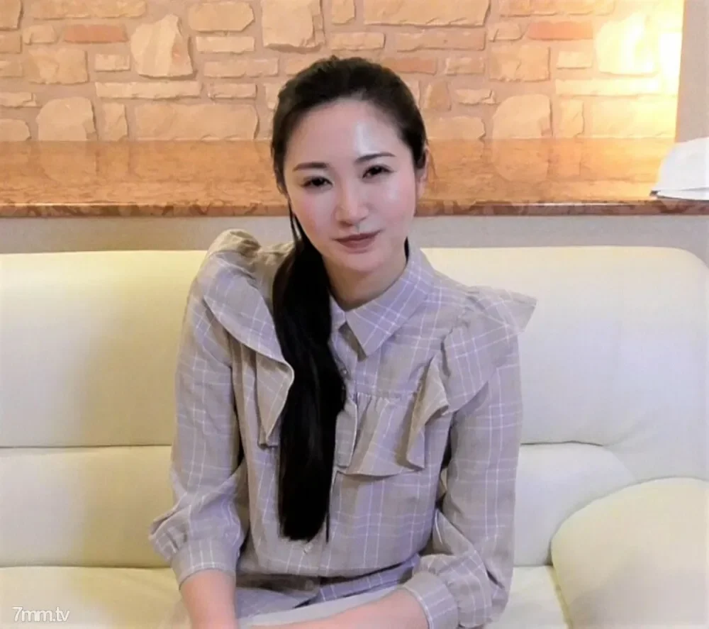 FC2-PPV-1736772 No  Limited to 100 pieces 2980 → 1480pt OFF!  Top 〇 Corporate receptionist ♥ ️ I want to make a masturbation story and I am prepared to get rid of the ban ♥ Massive vaginal cum shot! !! ♥ ️ * Review benefits / High image quality Vr