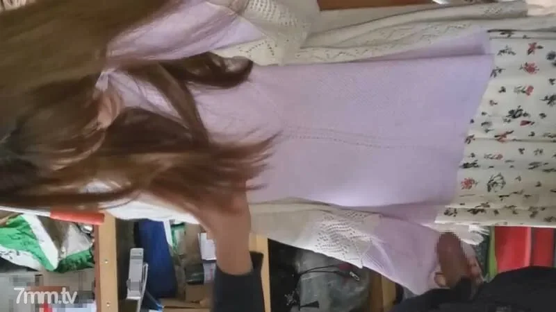 FC2-PPV-2171307 Face exposure  Mother of two big breasts. Committing at the place of my husband's workplace. It is seen by pedestrians and the juice of others is poured into the back of the vagina.