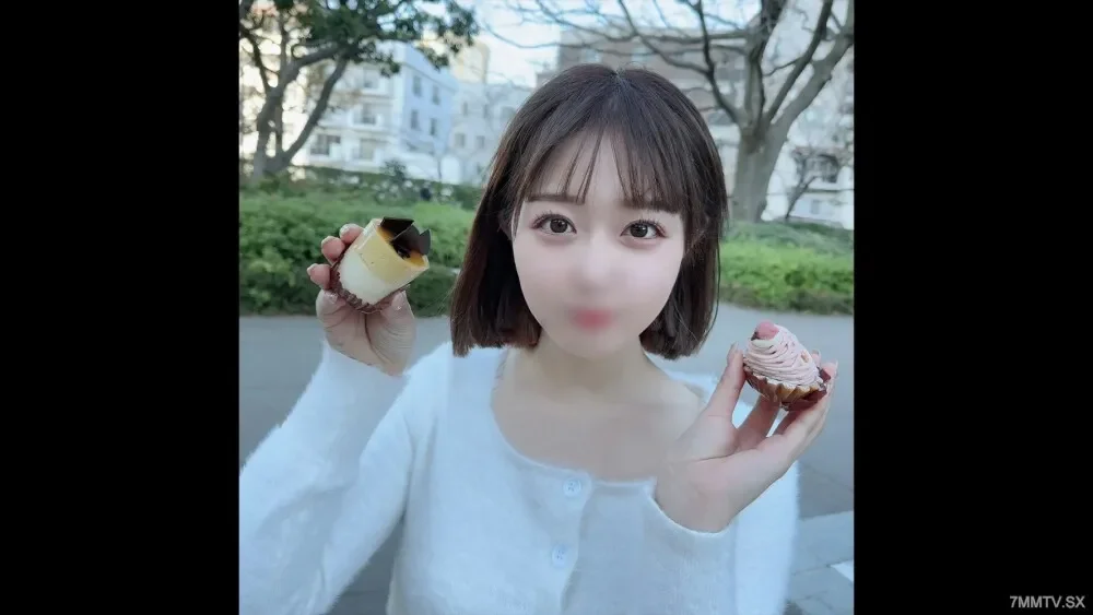 FC2-PPV-3285040 First shooting / appearance!  - !  - 3 days limited 1980pt!  - !  - Outdoor obscenity with provocative bare feet peeking from a miniskirt that seems to be visible underwear!  - !  - Brought an excited professional student to the hotel...