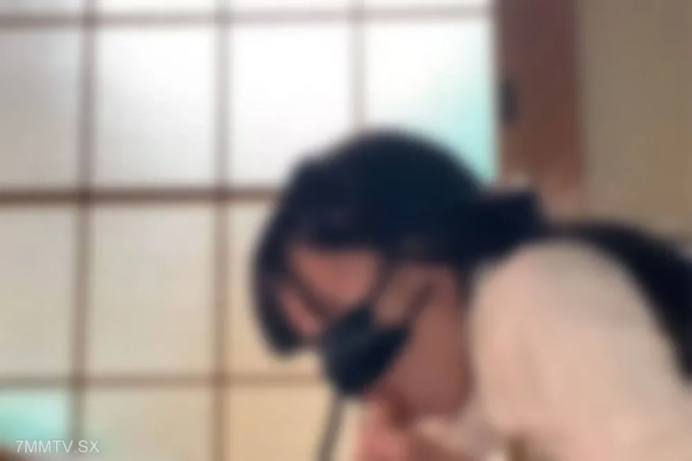 FC2-PPV-4824593 Beautiful wife and play in the heart of a Japanese man | FC2 electronic market