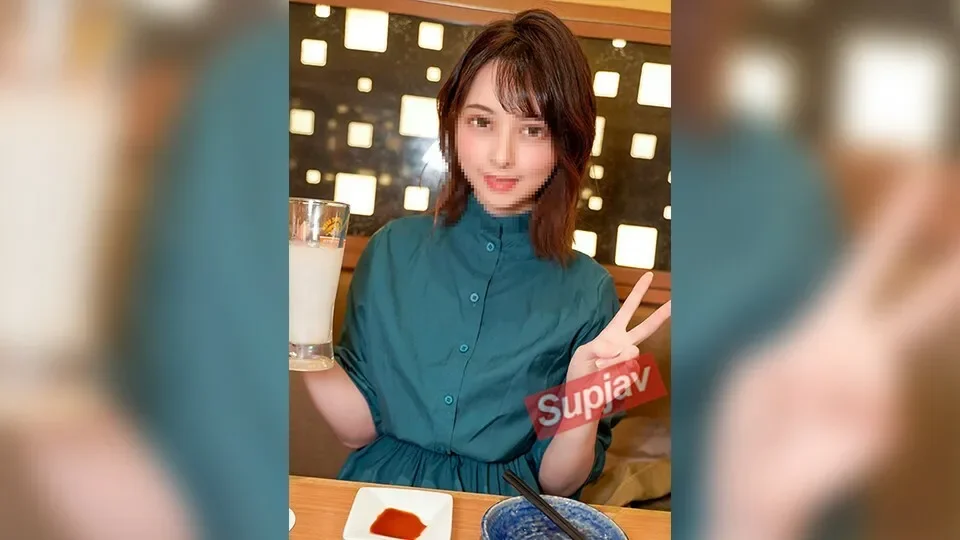 FC2-PPV-1430241 ★A real masterpiece★ Idol trainee from a certain talent agency  God-like private sex video leaked. Celebrating her 20th birthday with a drunk sex session. A private video of a beautiful orthodox girl squirting while drinking alcohol a...