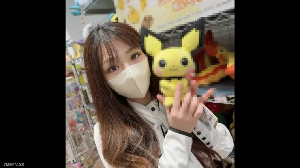 FC2-PPV-3568280 First shoot!  - !  - Limited 1480pt until 7/17!  - !  - Excitement increases beyond embarrassment and begins to expose silliness 2 times in a row to an Fcup busty clerk who works at a brand shop in a famous department store!  - !