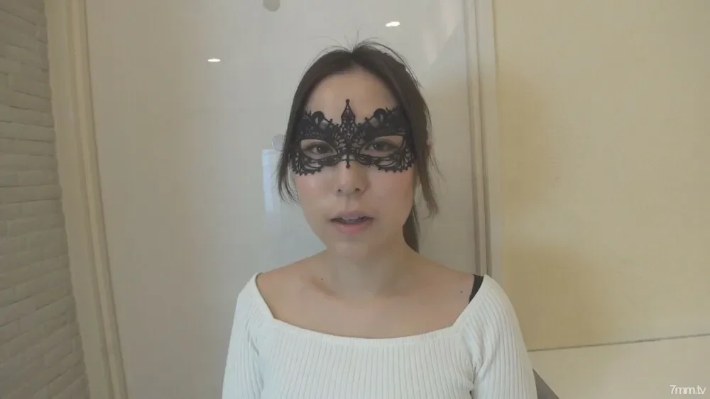 FC2-PPV-925934 Half price 500 yen  omnibus "30" 72 minutes recording  "My husband has become the long-sought J-League" "I also work as his wife to manage physical condition" Personal shooting  With ZIP