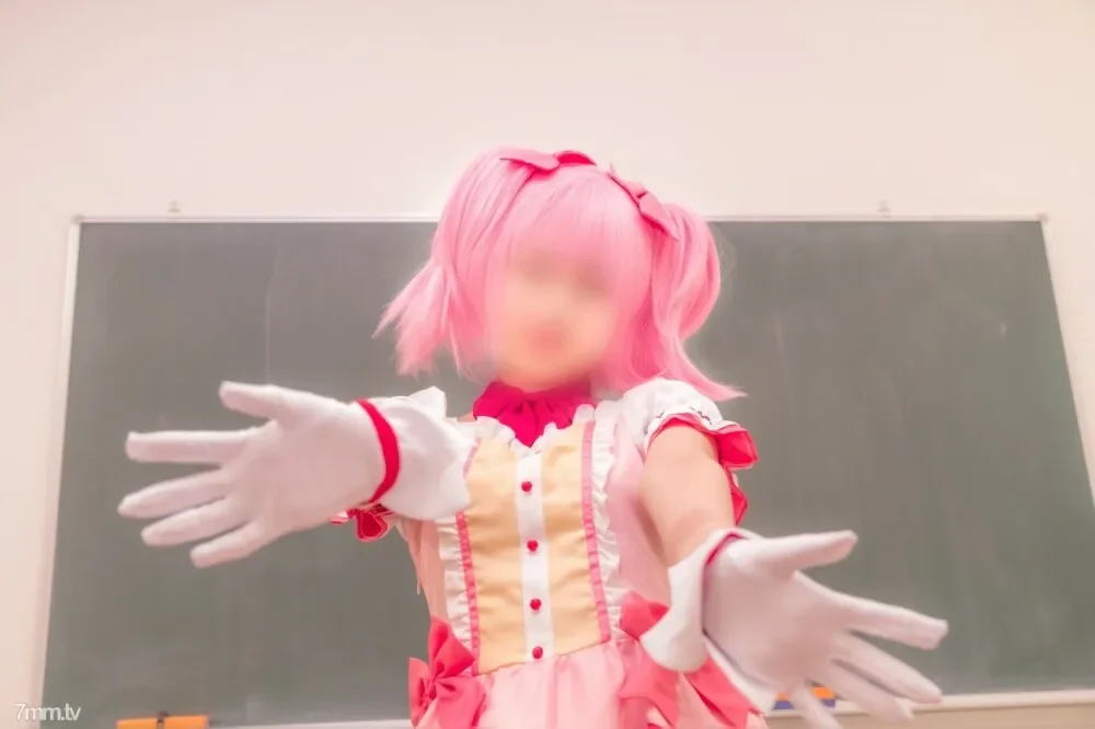 FC2-PPV-1897067 Magi Reverse 3P  Let's reverse 3P Harlem with a magical girl! Two amateur layers squeeze the dirt of a former virgin who is not accustomed to that / Ma 〇 Magi Ma 〇 Ka & Hora Magical Girl Ver ※ Complete appearance / raw vaginal cu