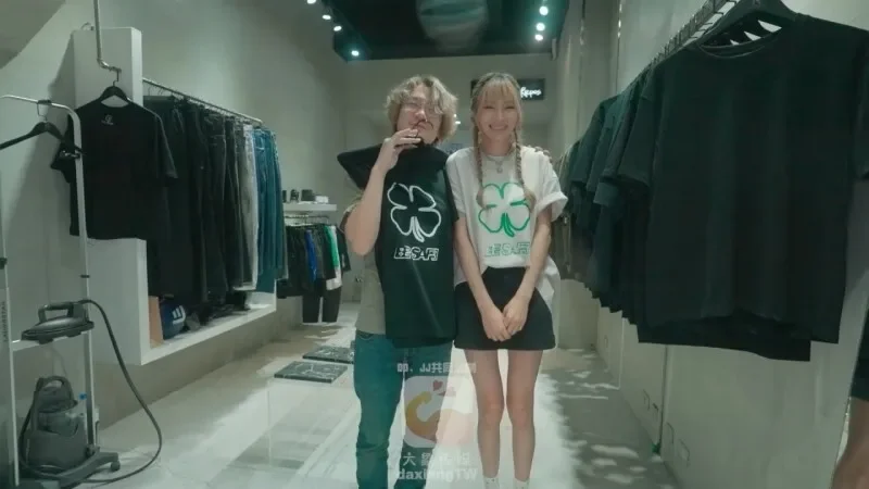 FC2-PPV-4718312 Uncensored  Picking up a tall and slender apparel store clerk in Tokyo! She was sexually frustrated and sneaked out of work during the day on a weekday to have some exciting fun!