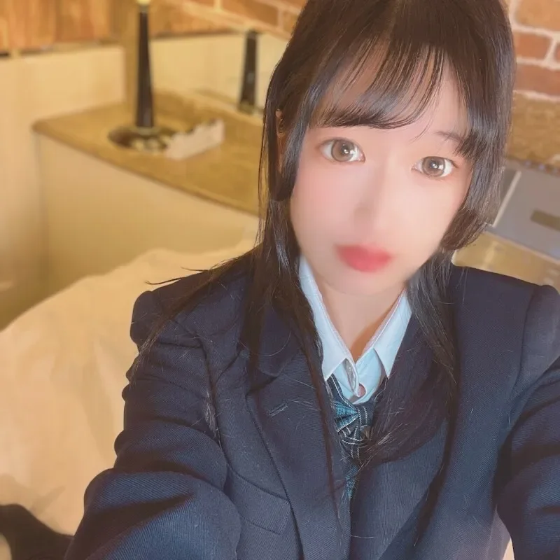 FC2-PPV-4855120 AF Spring First x WBC... I was surprised by the dick  Kana-chan, 18, who has only had sex with one person, is "THE amateur six-pack slender" and is stunned by the big dick she sees for the first time. Enjoy the miraculous amateu