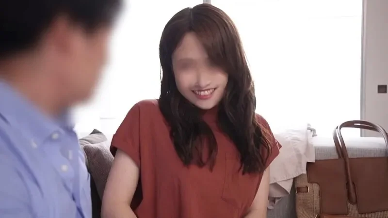 FC2-PPV-4580783 *First time only 1280 ⇒ 640 * A spoiled young wife from Tohoku uses her tight waist to straddle the penis in cowgirl position, exchanging bodily fluids with an older man and having sweaty, intense sex Ryo, 28 years old